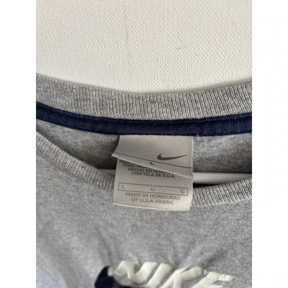 VTG Nike Gray T Shirt Large Swoosh Logo Tee Menswear Athleisure‎ Top